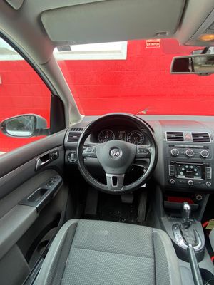 Volkswagen Touran 1.6 TDI 105cv DSG Advance Bmotion Tech  - Foto 14