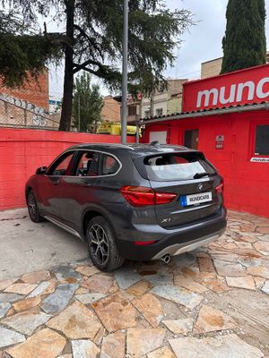 BMW X1 sDrive18i  - Foto 12