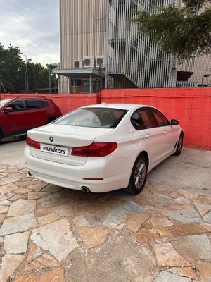 BMW Serie 5 520d  - Foto 9
