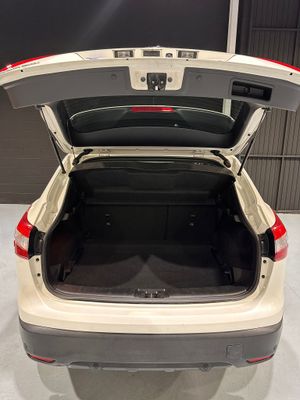 Nissan Qashqai 1.2 DIG-T N-CONNECTA  - Foto 16