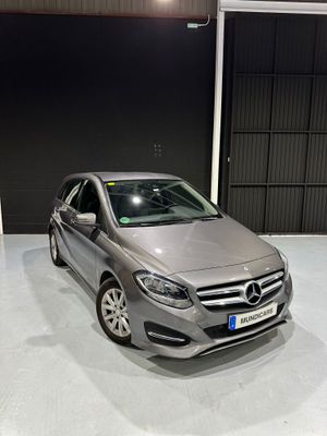 Mercedes Clase B B 220 4M Aut.  - Foto 3