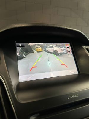 Ford Focus 1.5 TDCi E6 120cv Business  - Foto 32