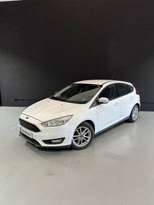 Ford Focus 1.5 TDCi E6 120cv Business  - Foto 7