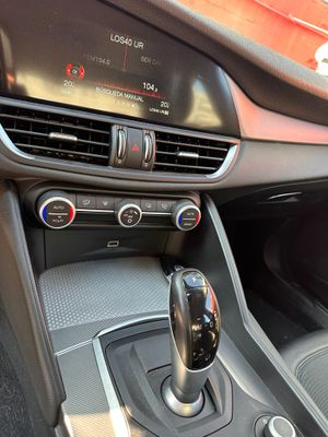 Alfa Romeo Giulia 2.0 Gasolina 147kW (200CV) Super AT  - Foto 17