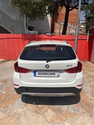 BMW X1 sDrive18d  - Foto 4