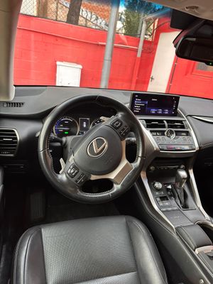 Lexus NX 2.5 300h Business Navigation 2WD  - Foto 15