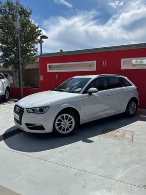 Audi A3 1.6 TDI 105cv S tronic Attraction  - Foto 8