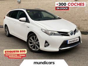 Toyota Auris Hybrid Advance Touring Sports  - Foto 2