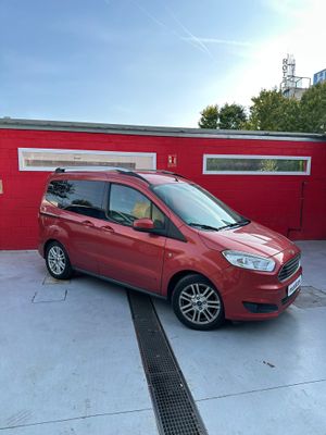 Ford Tourneo Courier 1.0 EcoBoost 100cv Titanium  - Foto 3
