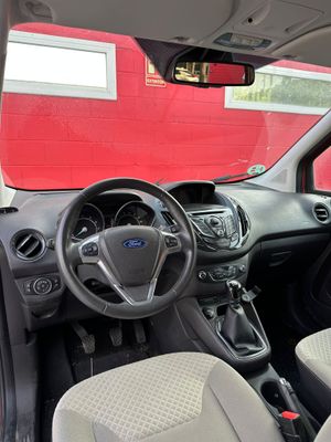 Ford Tourneo Courier 1.0 EcoBoost 100cv Titanium  - Foto 12