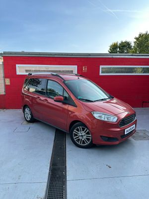 Ford Tourneo Courier 1.0 EcoBoost 100cv Titanium  - Foto 4