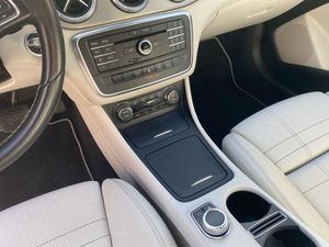 Mercedes Clase CLA CLA 220 d Shooting Brake  - Foto 14