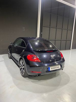 Volkswagen Beetle 2.0 TSI 200cv DSG Sport  - Foto 9