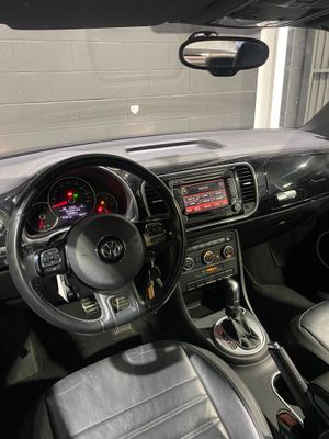 Volkswagen Beetle 2.0 TSI 200cv DSG Sport  - Foto 12