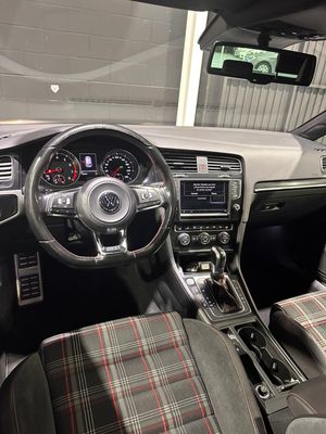 Volkswagen Golf GTI Performance 2.0 TSI 230CV DSG BMT  - Foto 14