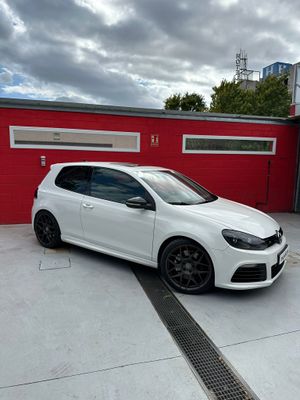 Volkswagen Golf 2.0 TSI 270cv DSG 4Motion R  - Foto 4