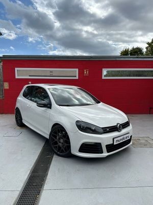 Volkswagen Golf 2.0 TSI 270cv DSG 4Motion R  - Foto 3