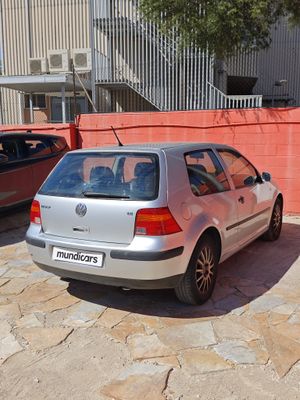 Volkswagen Golf 1.6 HIGHLINE  - Foto 10