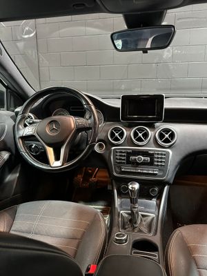 Mercedes Clase A A 180 Urban  - Foto 13