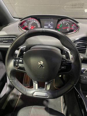 Peugeot 308 5p GT Line 1.5 BlueHDi 96KW (130CV) Auto  - Foto 13