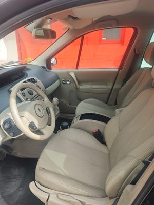 Renault Grand Scénic Dynamique 7 plazas 1.9dCi EU4  - Foto 14