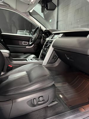 Land-Rover Discovery Sport 2.0L TD4 180CV 4x4 HSE Luxury  - Foto 16