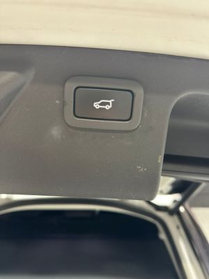 Land-Rover Discovery Sport 2.0L TD4 180CV 4x4 HSE Luxury  - Foto 15