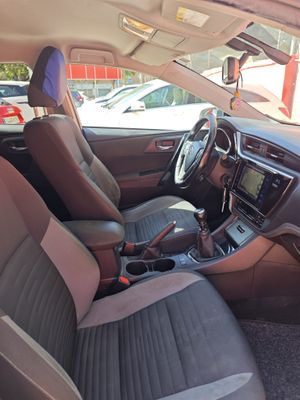 Toyota Auris 1.2 120T Active Touring Sports  - Foto 15