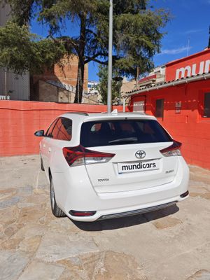 Toyota Auris 1.2 120T Active Touring Sports  - Foto 9