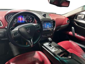 Maserati Ghibli S 3.0 V6 BT 410cv RWD  - Foto 12