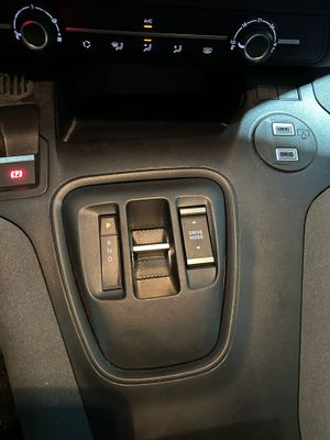 Peugeot e-Rifter e-Rifter Allure Long 100kW  - Foto 17