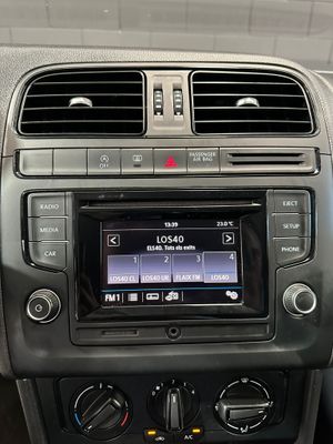 Volkswagen Polo Edition 1.4 TDI 75CV BMT  - Foto 14