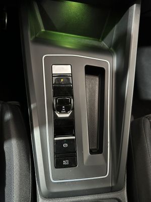 Volkswagen Golf Life 2.0 TDI 110kW (150CV) DSG  - Foto 21