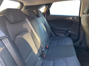 Kia Ceed 1.0 T-GDi 88kW (120CV) Drive  - Foto 19