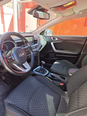 Kia Ceed 1.0 T-GDi 88kW (120CV) Drive  - Foto 14