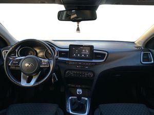 Kia Ceed 1.0 T-GDi 88kW (120CV) Drive  - Foto 12