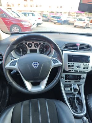 Lancia Delta 1.6 Multijet DPF 120cv Oro  - Foto 14
