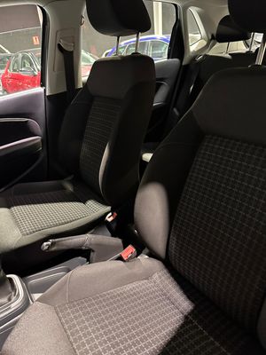 Volkswagen Polo Advance 1.2 TSI 66kW (90CV) BMT  - Foto 17