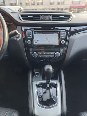 Nissan Qashqai 1.6dCi TEKNA 4x2 XTRONIC Piel  - Foto 18