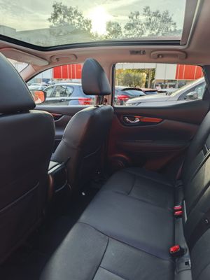 Nissan Qashqai 1.6dCi TEKNA 4x2 XTRONIC Piel  - Foto 17
