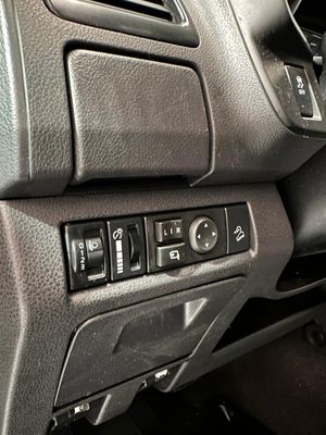 Isuzu D-Max 1.9 Turbodiesel Double Cab Premium+ 4WD   - Foto 16