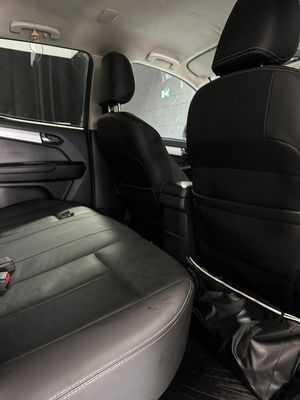 Isuzu D-Max 1.9 Turbodiesel Double Cab Premium+ 4WD   - Foto 19