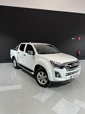 Isuzu D-Max 1.9 Turbodiesel Double Cab Premium+ 4WD   - Foto 3