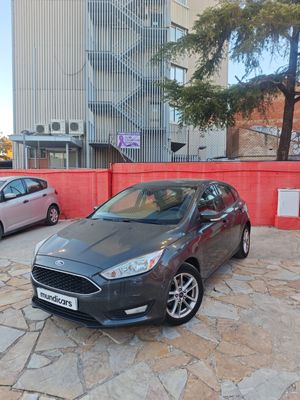 Ford Focus 1.0 Ecoboost Auto-St.-St. 92kW Business  - Foto 8