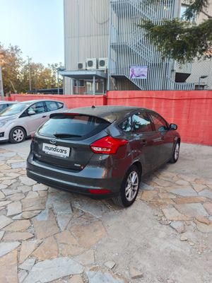 Ford Focus 1.0 Ecoboost Auto-St.-St. 92kW Business  - Foto 12