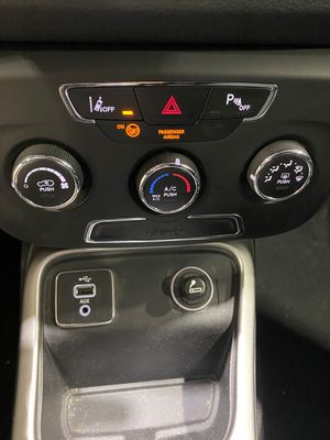 Jeep Compass 1.4 Mair 103kW Longitude 4x2  - Foto 16