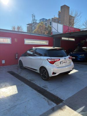 Toyota Yaris 1.5 Hybrid Advance  - Foto 9