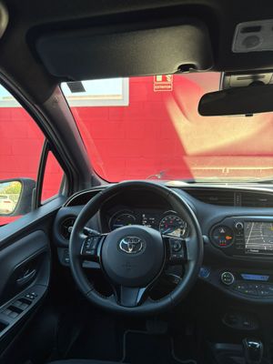 Toyota Yaris 1.5 Hybrid Advance  - Foto 10