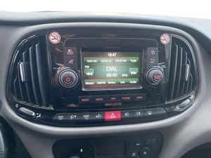 Fiat Doblò Panorama Lounge Largo 1.6 Mjet 120cv E6  - Foto 19