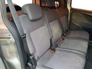 Fiat Doblò Panorama Lounge Largo 1.6 Mjet 120cv E6  - Foto 17